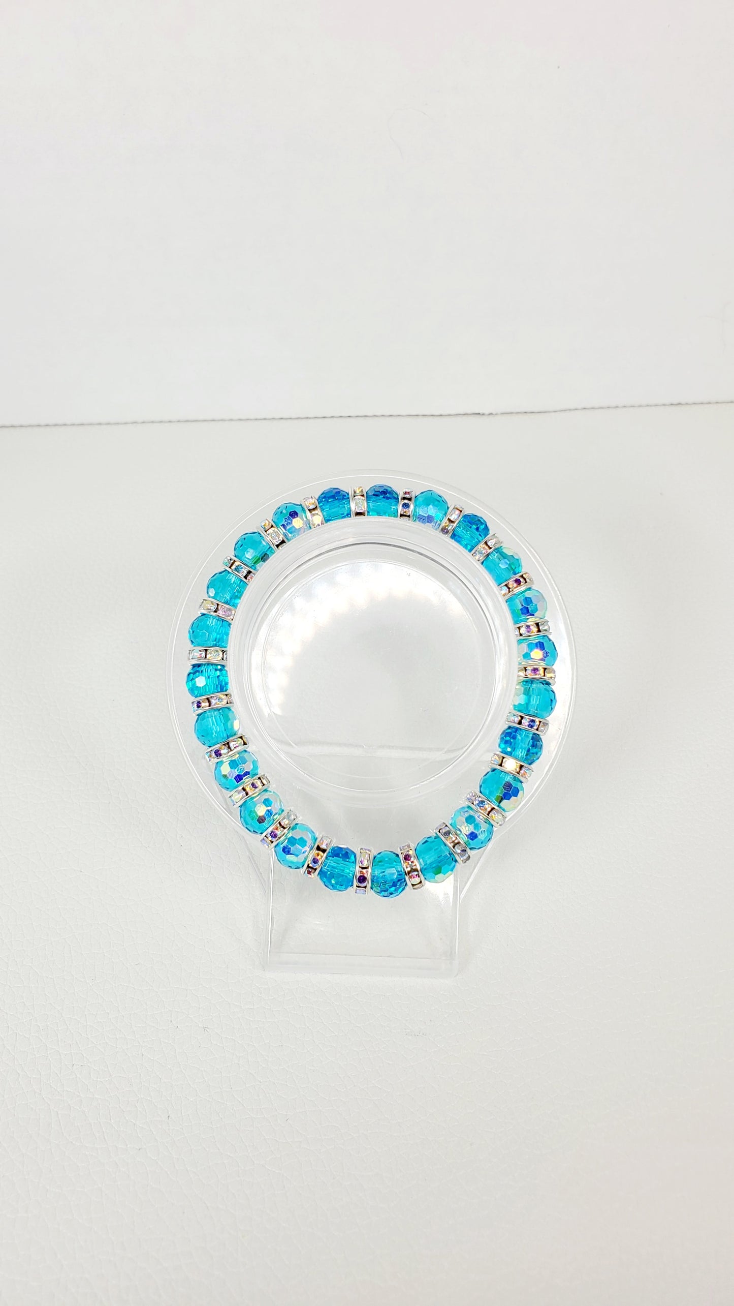 Beautiful Blue Aurora Borealis Faceted Crystal Glass Stretch Bracelet